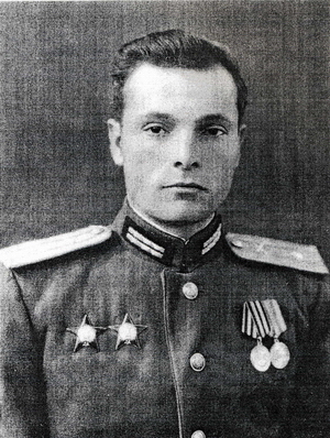 Лев Попов
